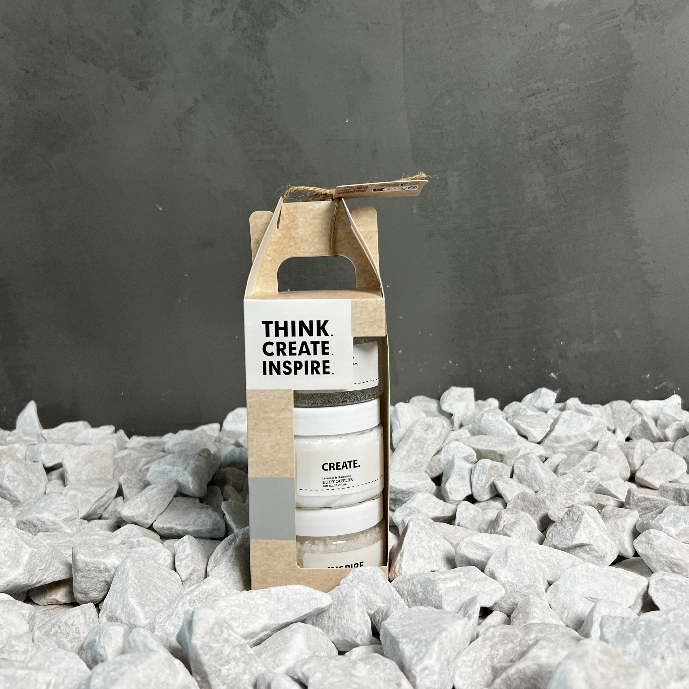 Doos à 12 stuks 3-delige badset